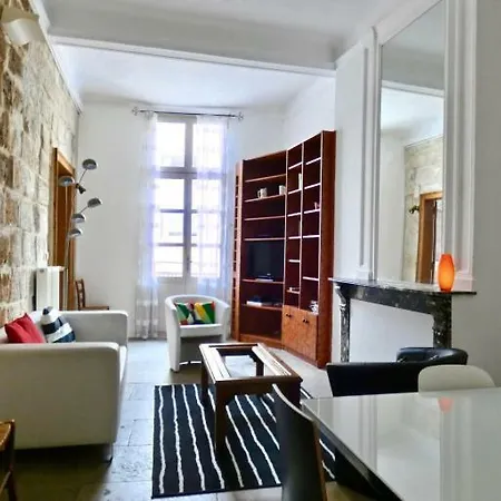 Apartment Tout Confort Proche Gare Et Centre